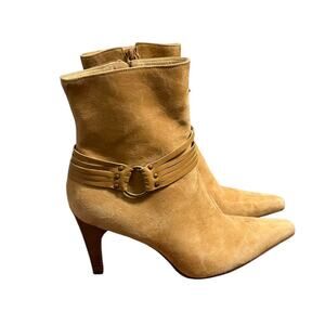 Antonio Melani Glove Fit Suede Camel Tan Pointed Toe Ankle Boots Size 8